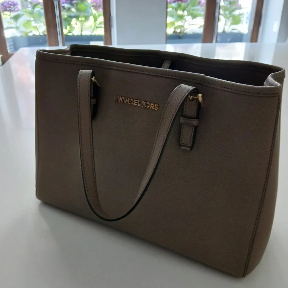 Michael Kors Saffiano Leather Medium Tote - Khaki w/ Gold Hardware